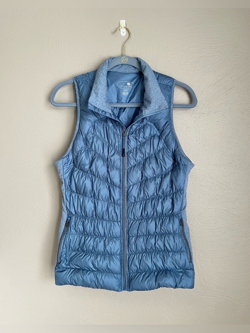 Tangerine Women’s Dusty Blue Quilted Puffer Vest